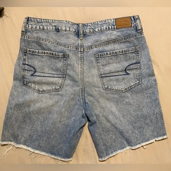 American Eagle Denim Shorts SIZE 6 - Picture 6 of 7